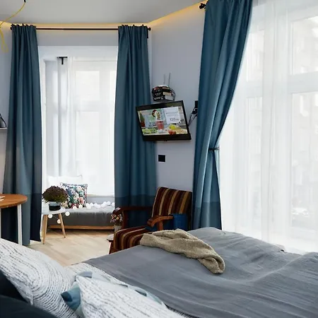 Courthouse Slavi Apartment *