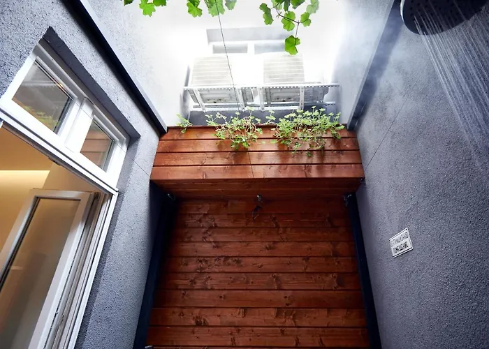 アパート Courthouse Slavi *