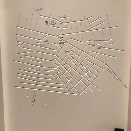 Courthouse Slavi Apartman *