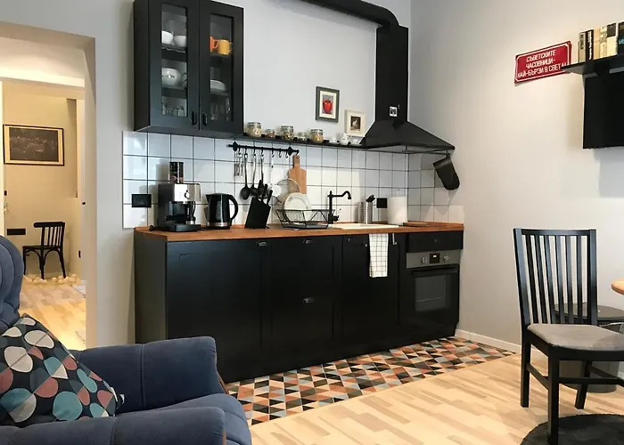 Courthouse Slavi Apartment