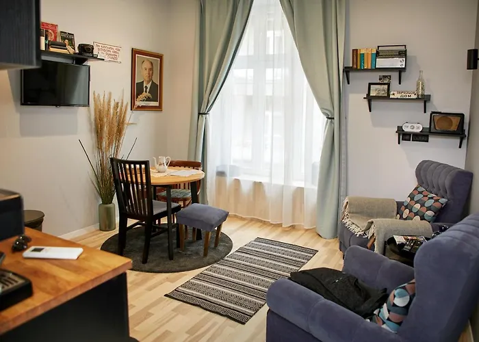 Apartment Courthouse Slavi